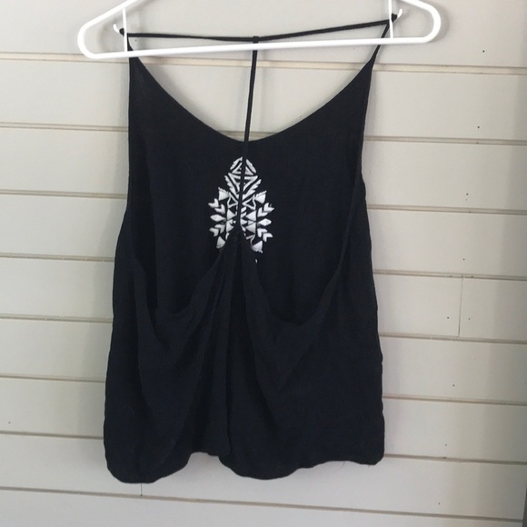 Black Aztec top - Picture 2 of 2